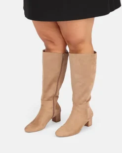 Elara Contour
